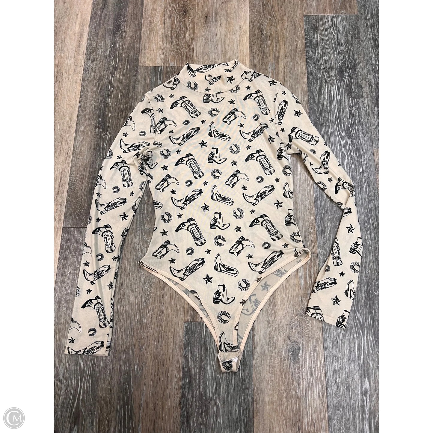 Top Long Sleeve Bodysuit By Nylon In Cream, Size: M