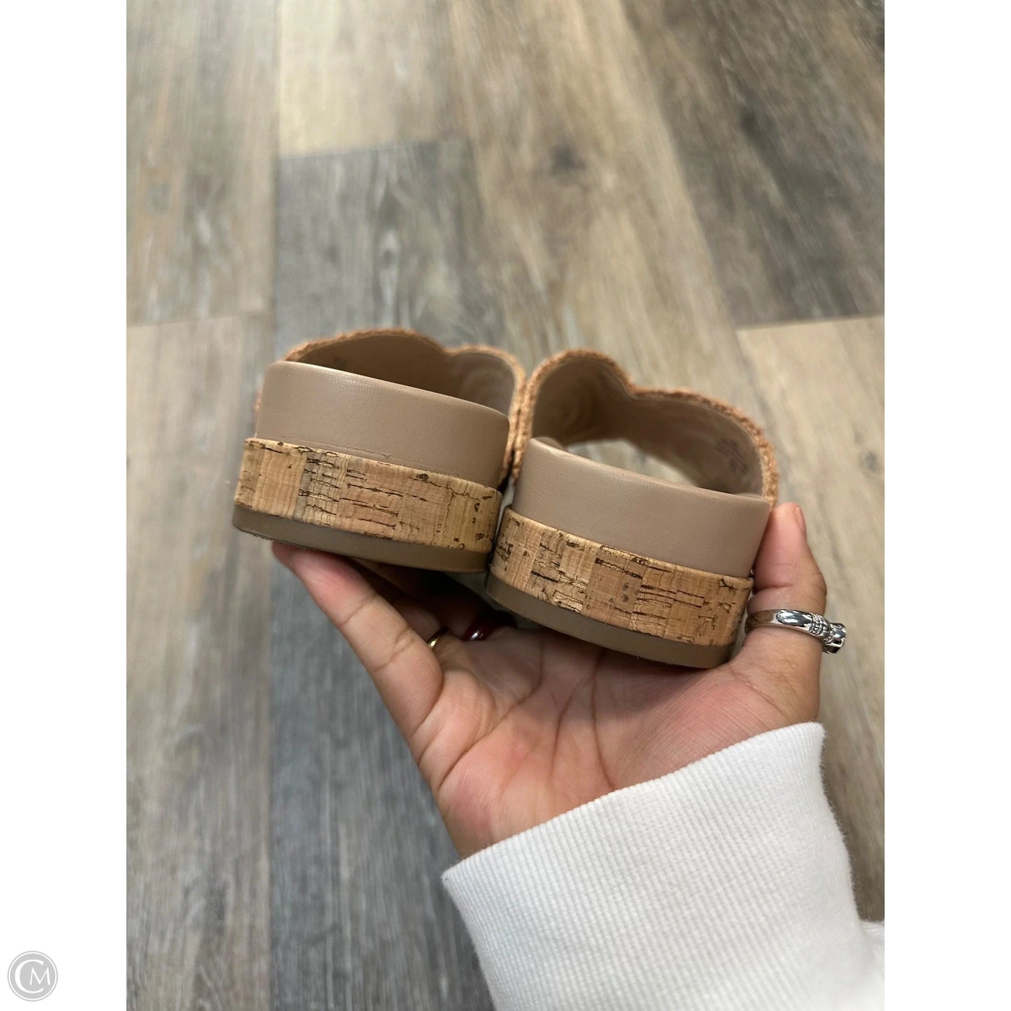 Sandals Flats By Marc Fisher In Tan, Size: 8