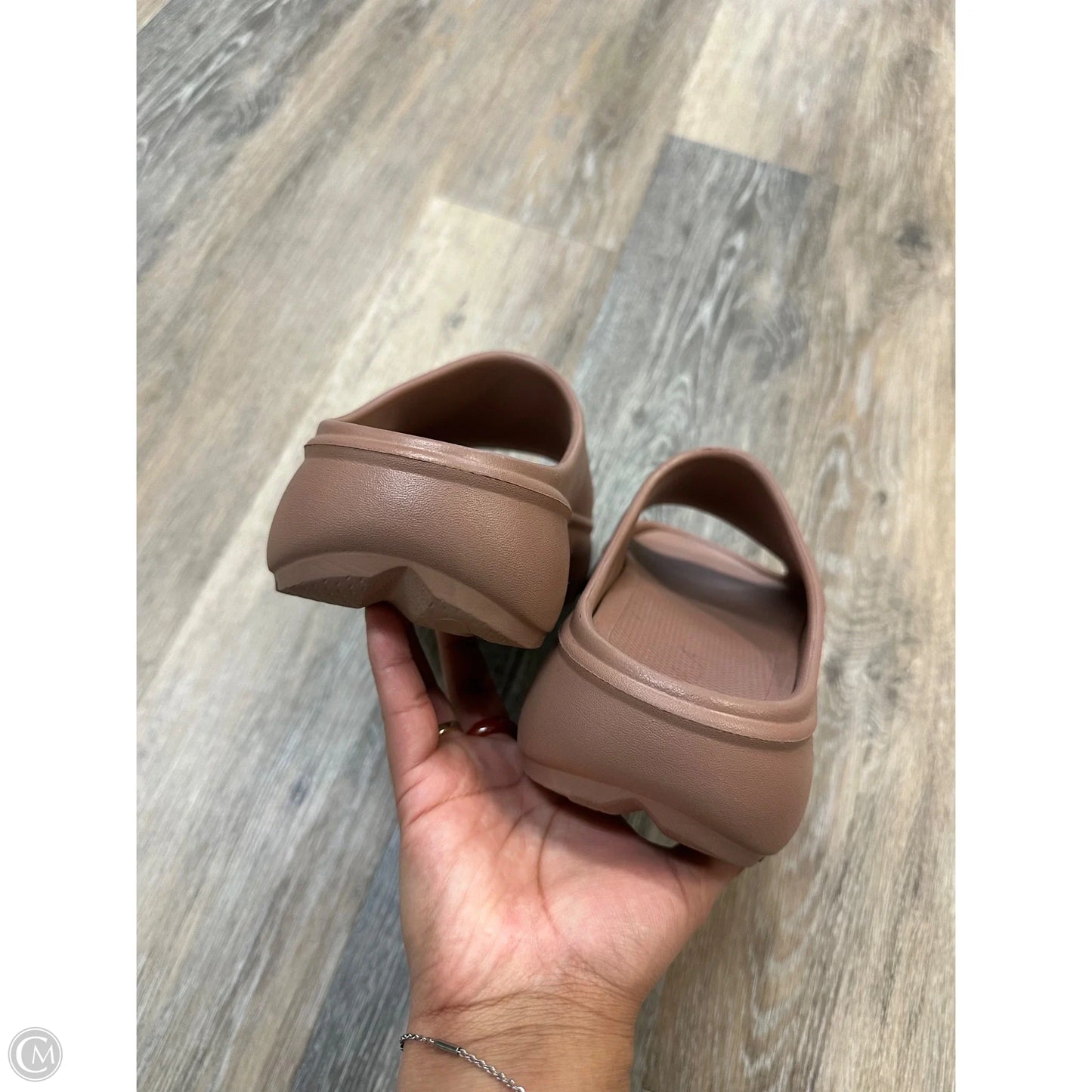 Sandals Flats By Calia In Brown, Size: 9