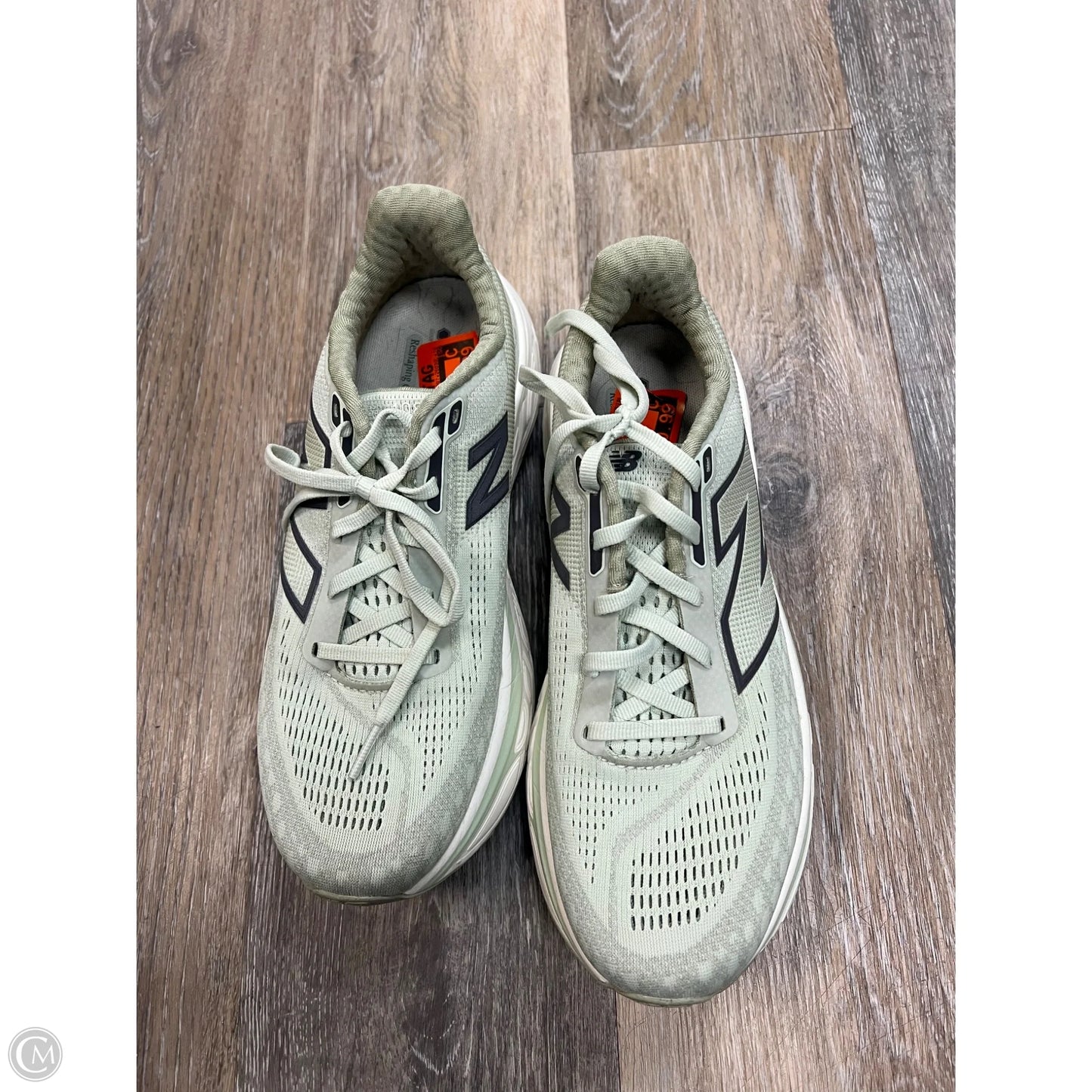 Shoes Athletic By New Balance In Green, Size: 9
