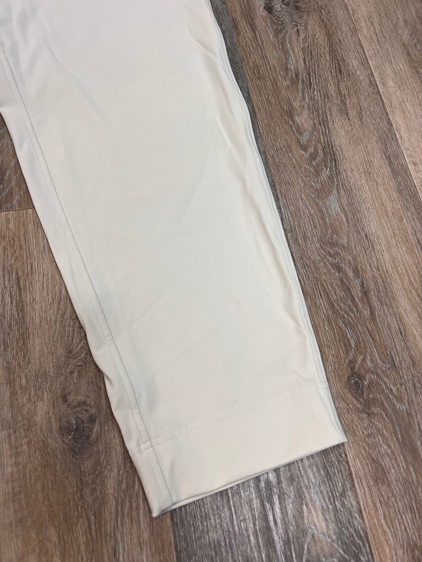 ATHLETIC PANTS by LULULEMON In CREAM, Size: M