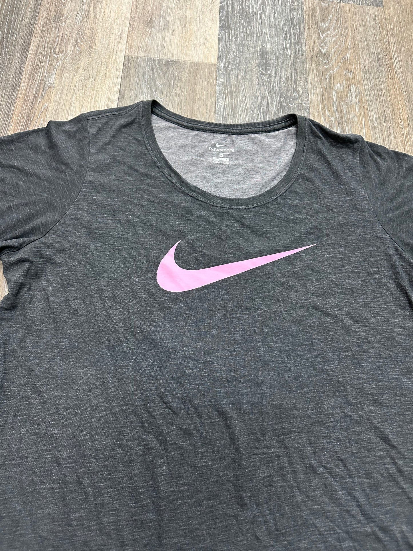 Athletic Top Short Sleeve By Nike Apparel Size: 1x