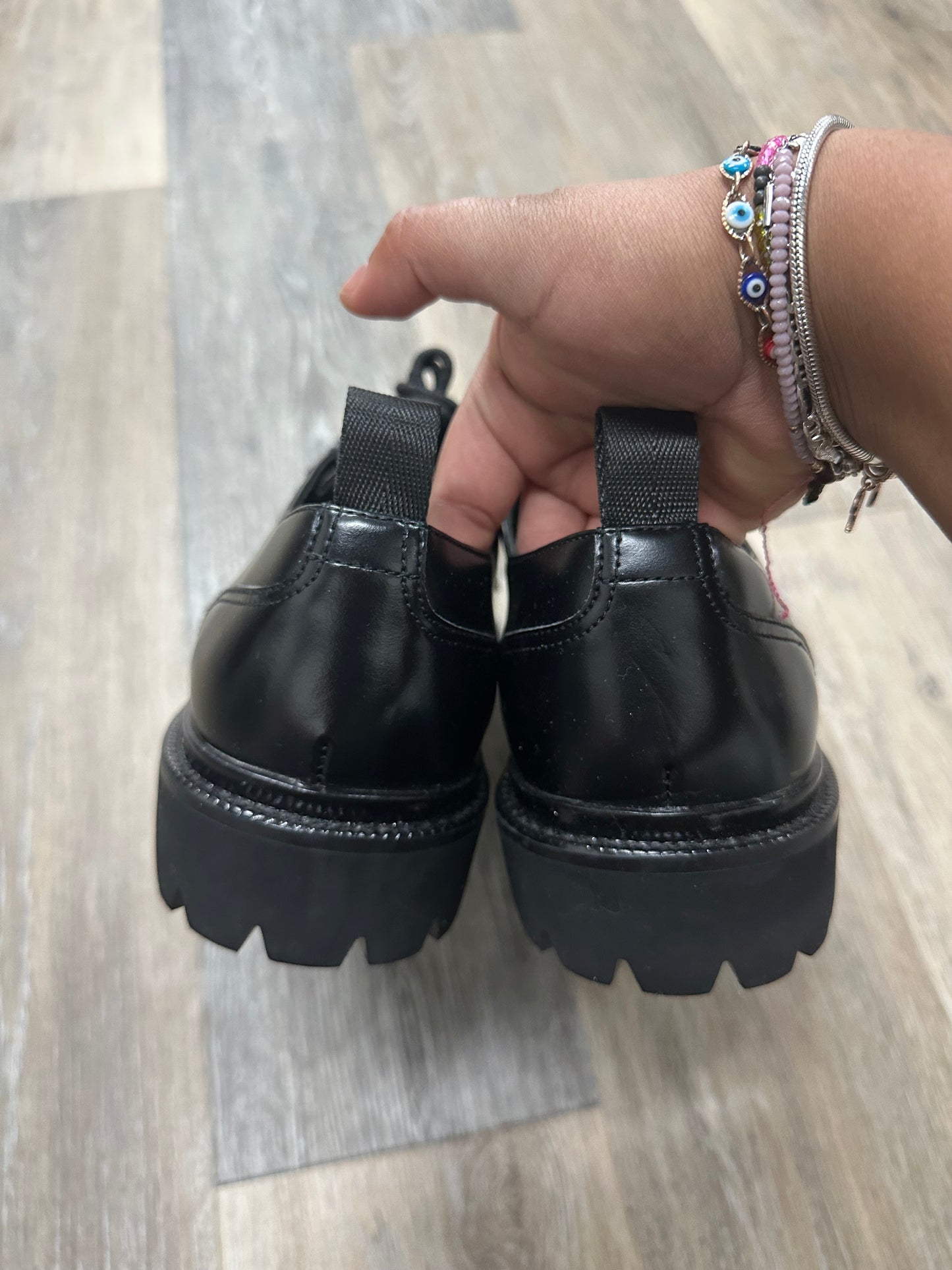 Shoes Flats Loafer Oxford By H&m Size: 8.5