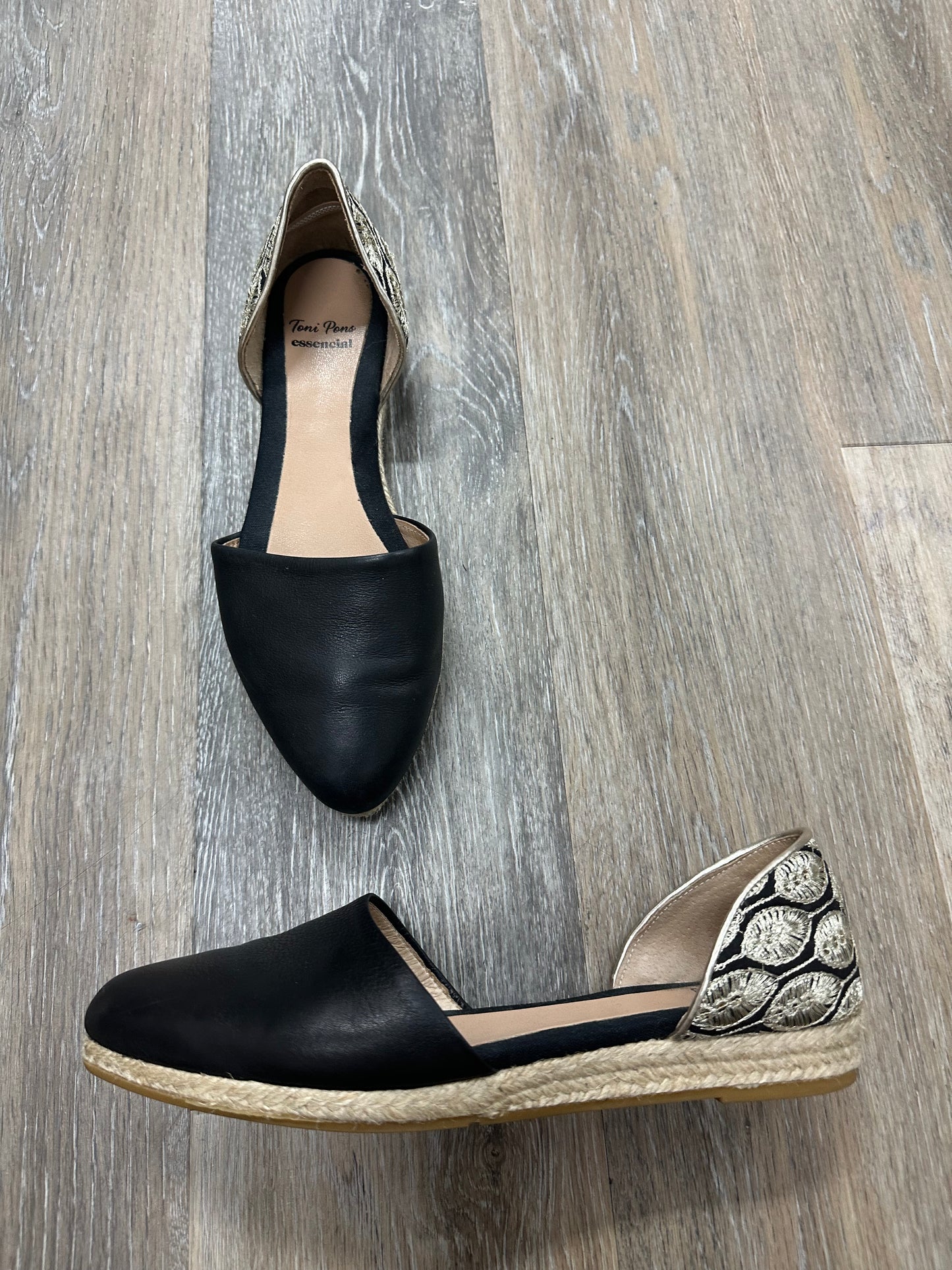 Shoes Designer By Toni Pons Size: 8.5