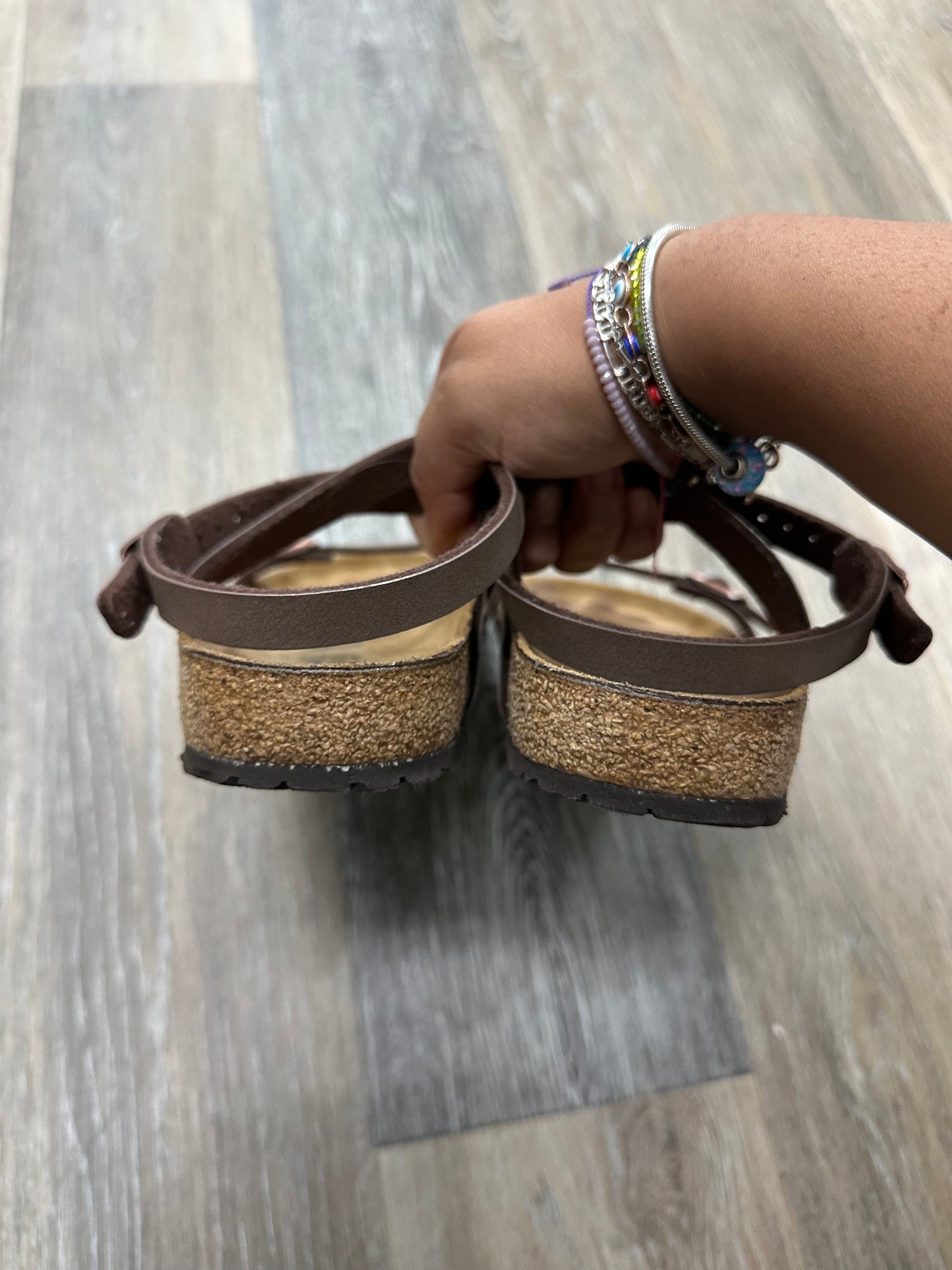 Sandals Flats By Birkenstock Size: 9