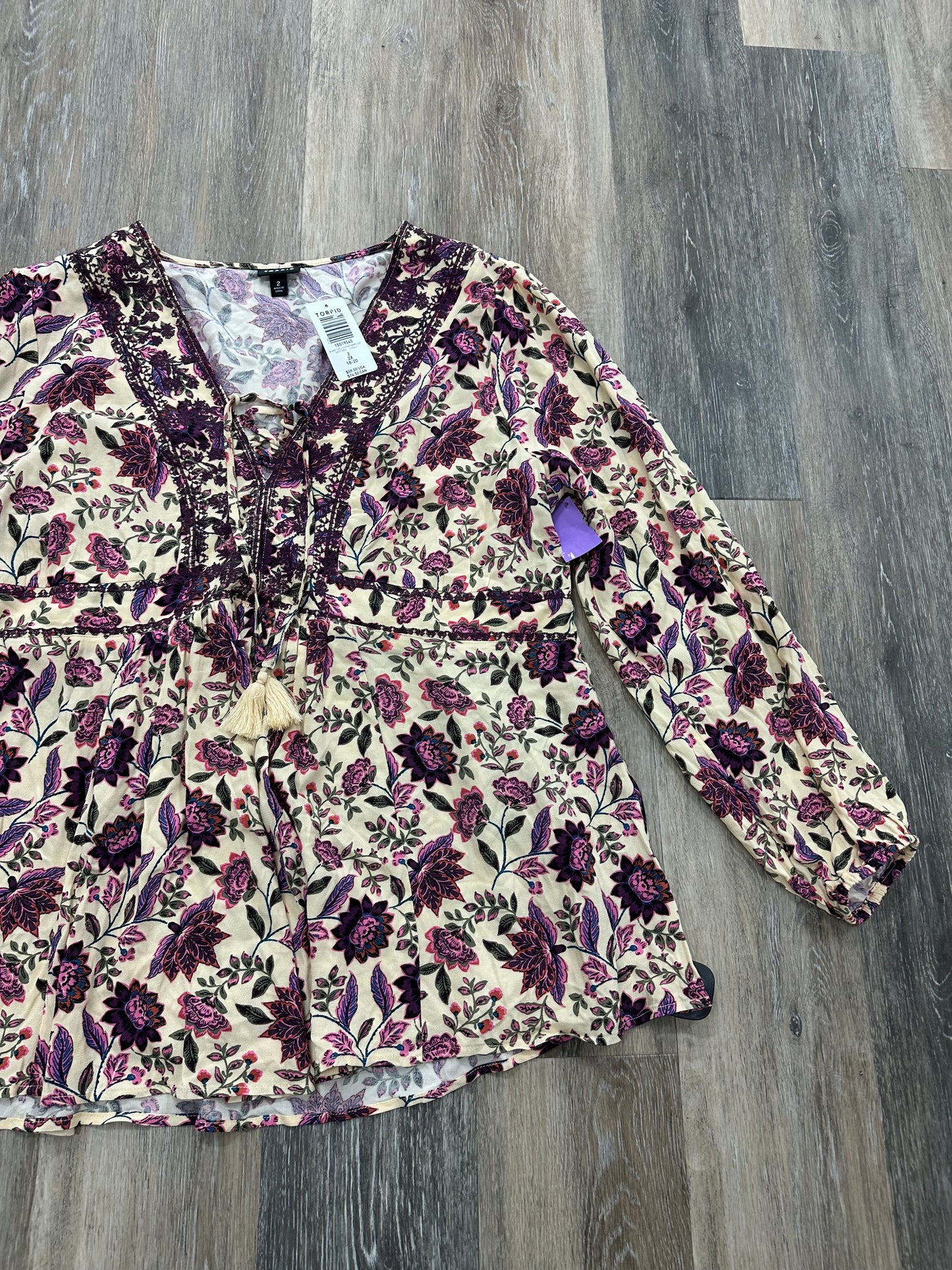 Top Long Sleeve By Torrid Size: 2x