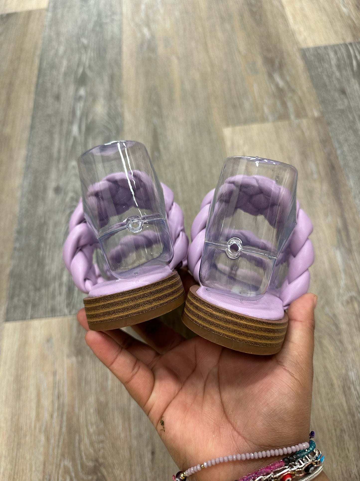 Sandals Flats By Steve Madden Size: 7.5