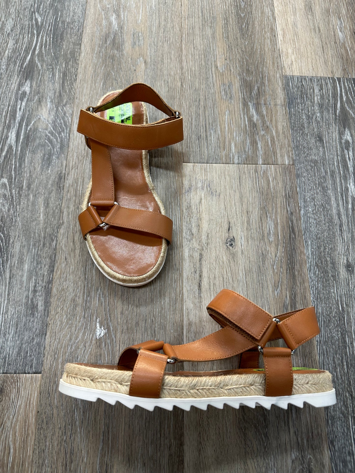 Sandals Flats By Marc Fisher Size: 7.5