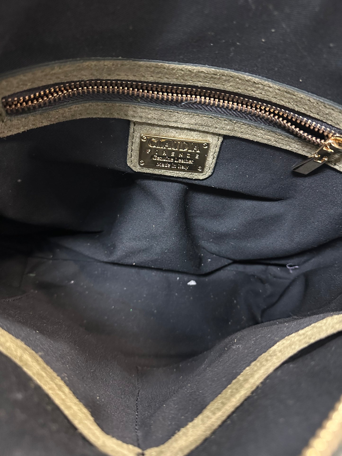 Crossbody By Claudia Firenze, Size: Medium