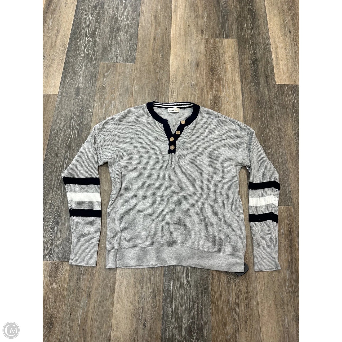 Top Long Sleeve By Be Cool In Grey, Size: S