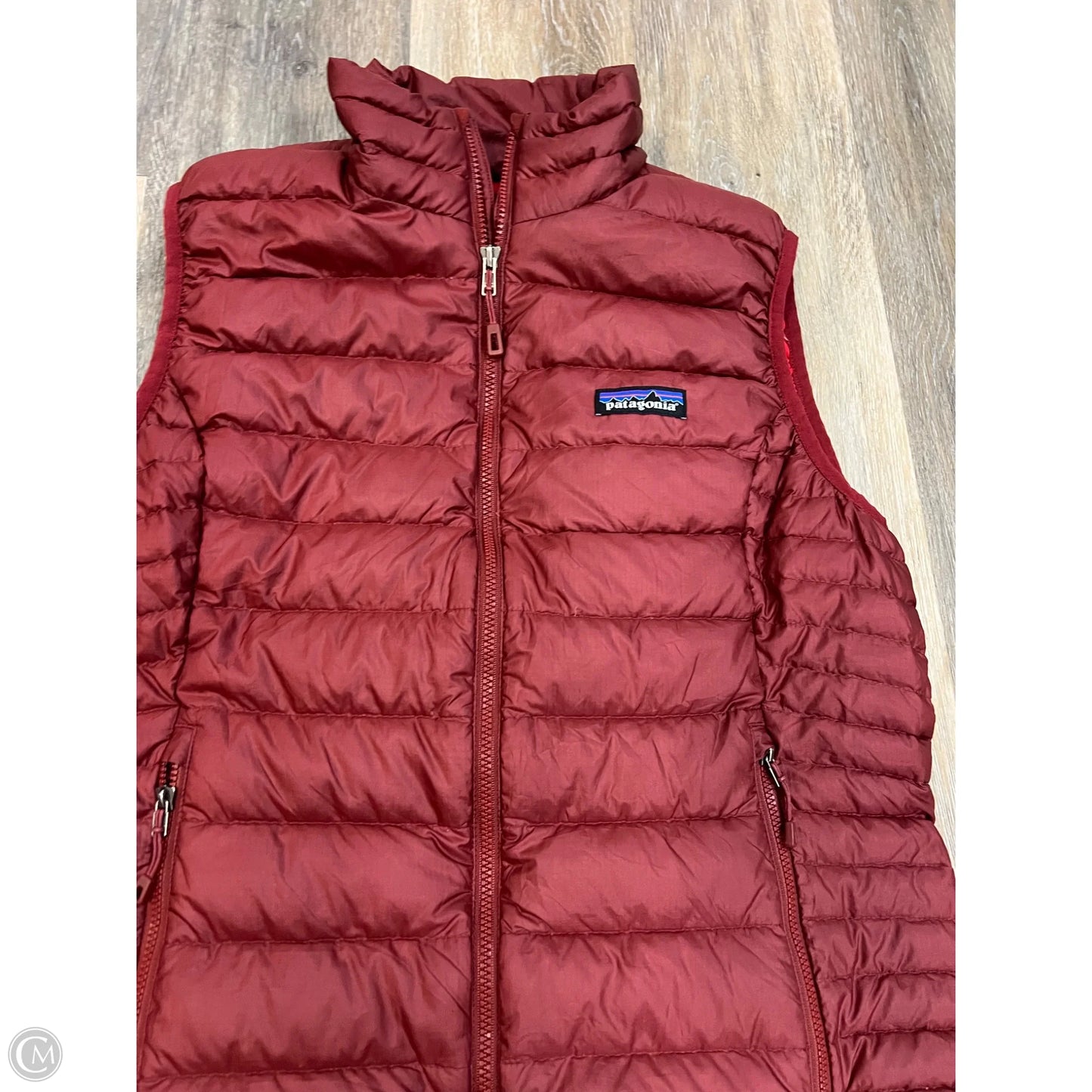 Vest Puffer & Quilted By Patagonia In Red, Size: M
