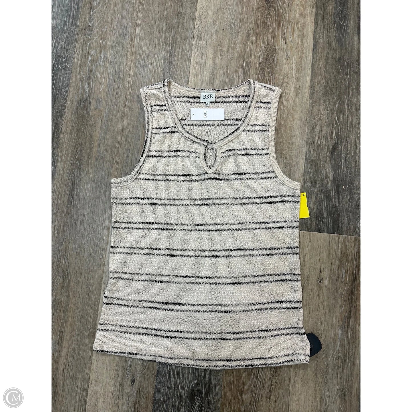 Top Sleeveless By Bke In Tan, Size: L