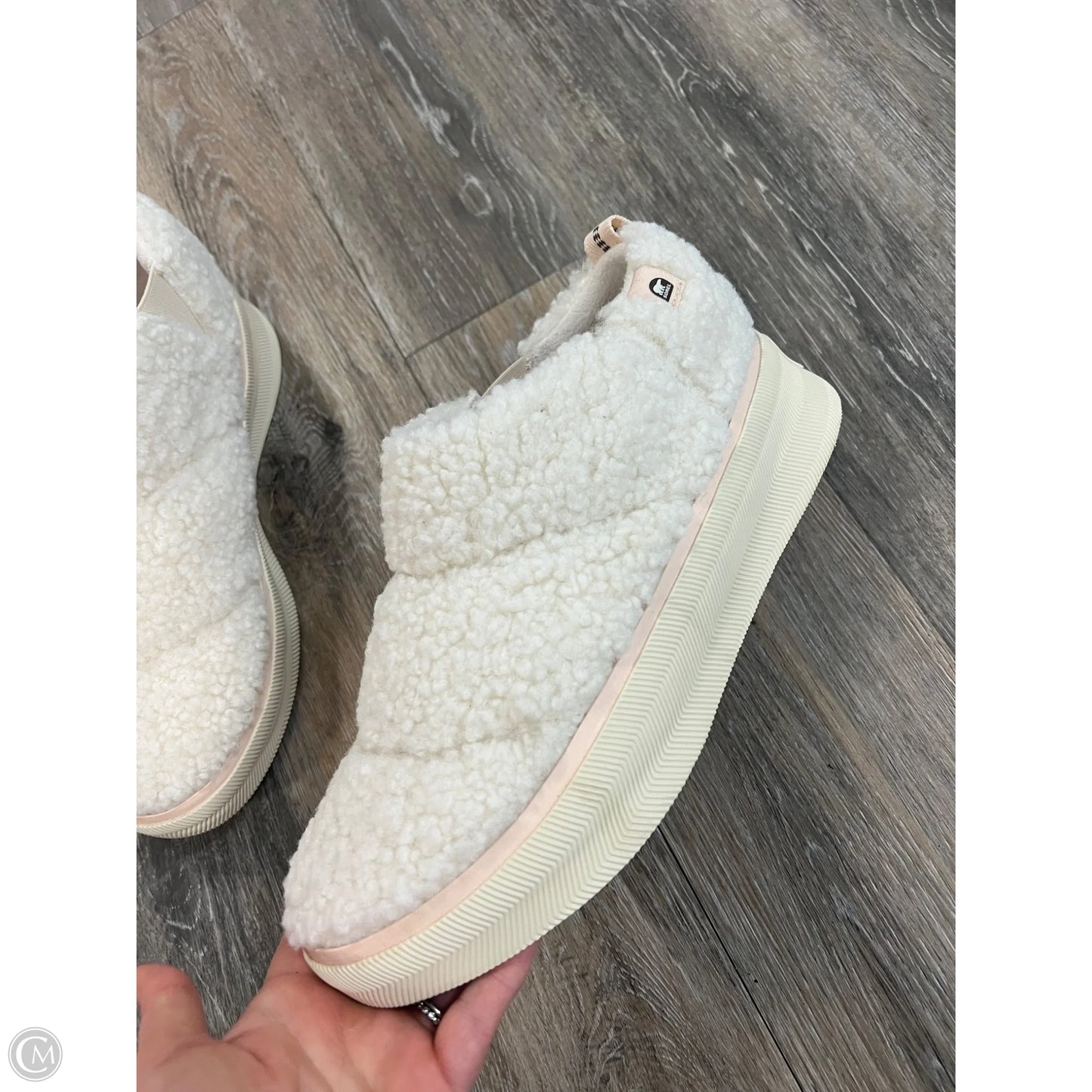 Boots Ankle Flats By Sorel In Cream, Size: 12