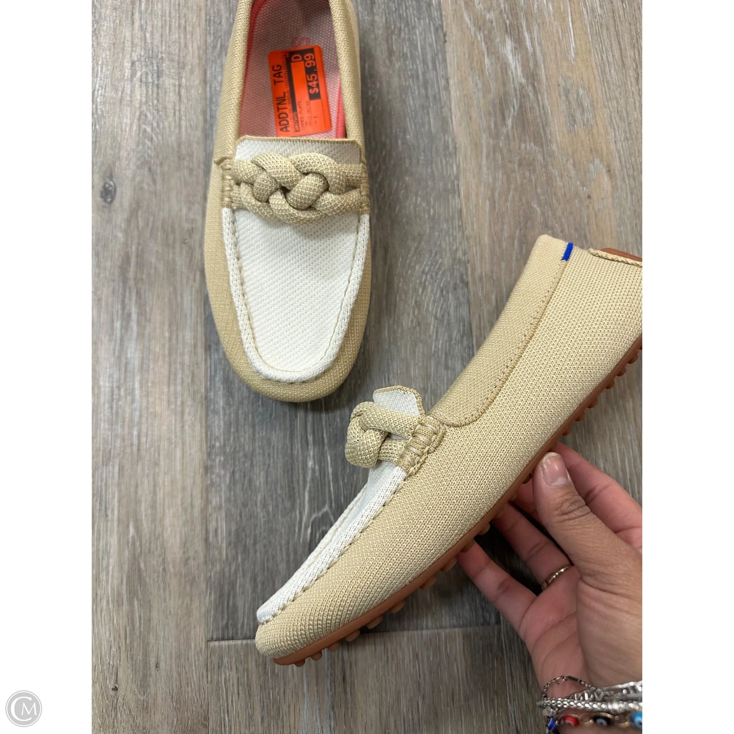 Shoes Flats By Rothys In Tan, Size: 7