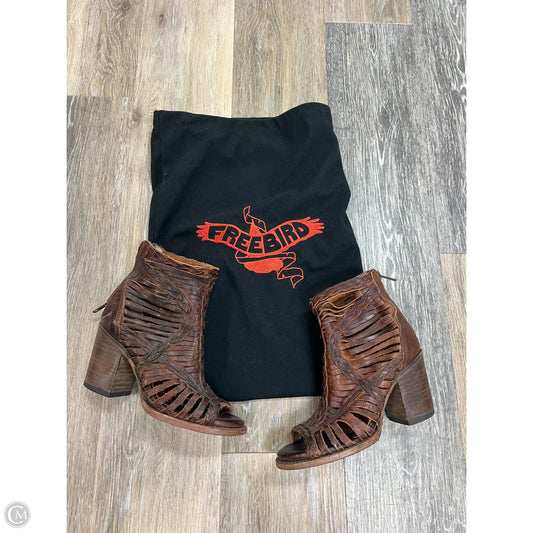 Sandals Heels Block By Freebird In Brown, Size: 5