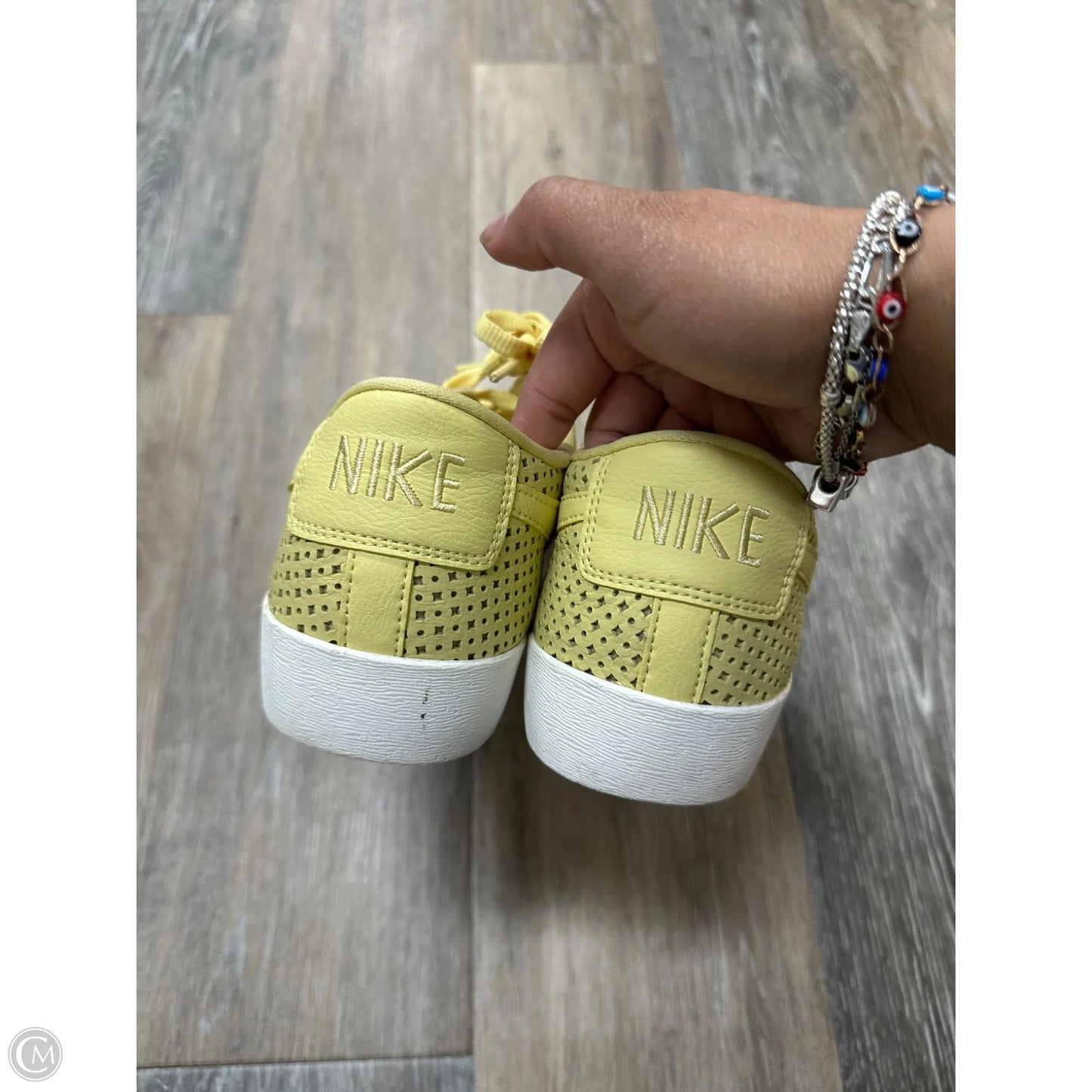 Shoes Sneakers By Nike In Yellow, Size: 10