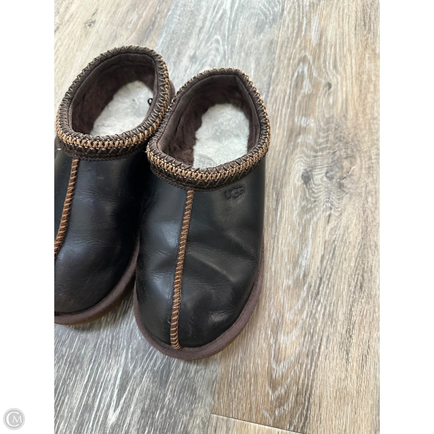 Slippers Designer By Ugg In Brown, Size: 7