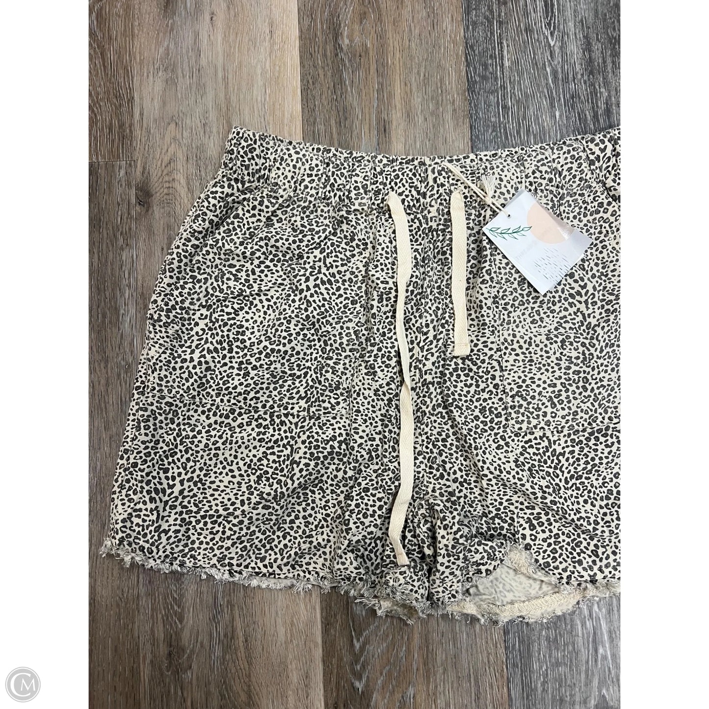 Shorts By Thread And Supply In Animal Print, Size: L