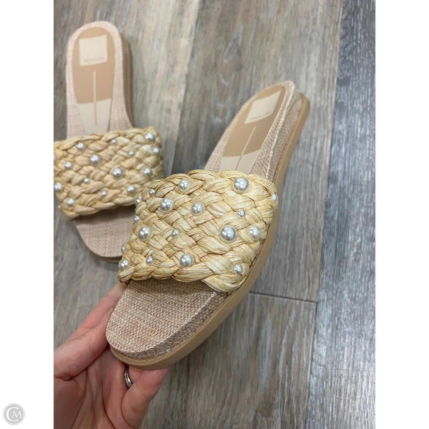 Sandals Flats By Dolce Vita In Tan, Size: 8