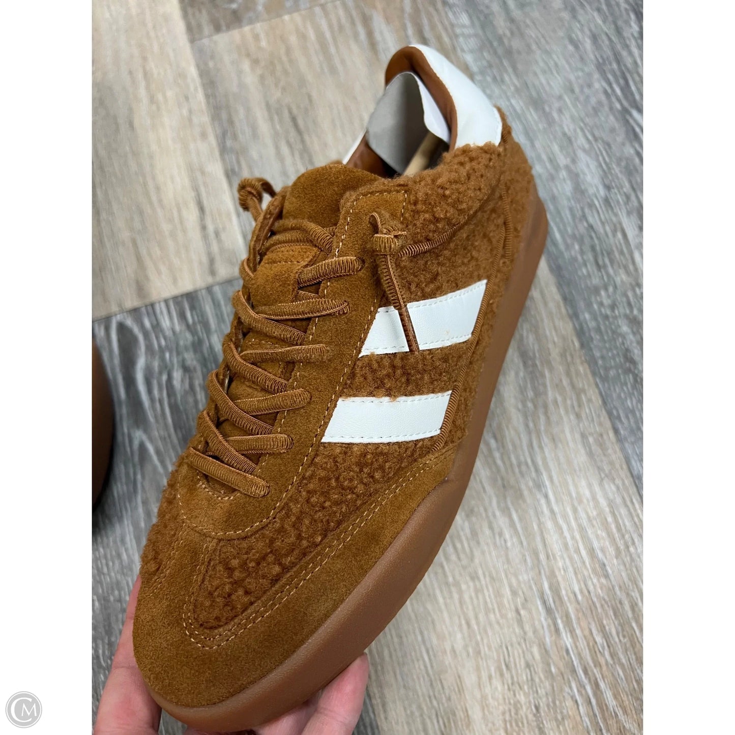 Shoes Sneakers By Steve Madden In Brown, Size: 7.5