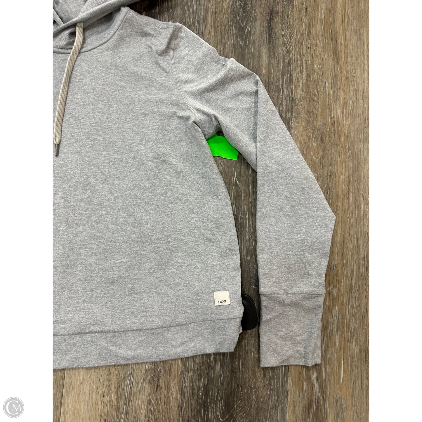 Athletic Top Long Sleeve Hoodie By Vuori In Grey, Size: S
