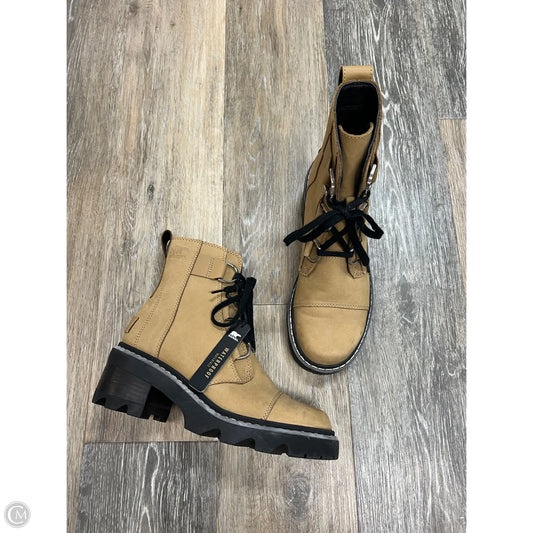 Boots Ankle Heels By Sorel In Tan, Size: 7