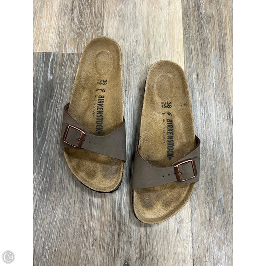 Sandals Flats By Birkenstock In Brown, Size: 7/38