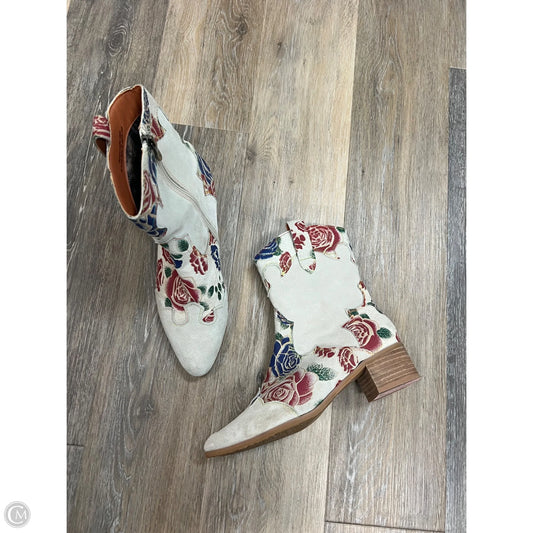 -Boots Western By Lartiste In Floral Print, Size: 8.5