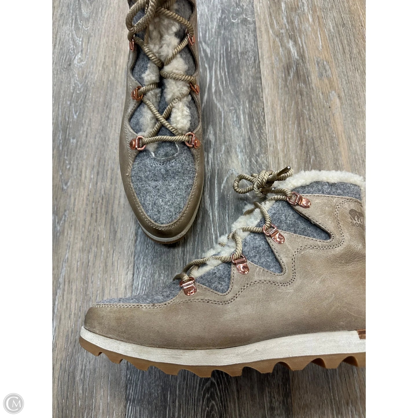 Boots Ankle Flats By Sorel In Grey, Size: 8.5