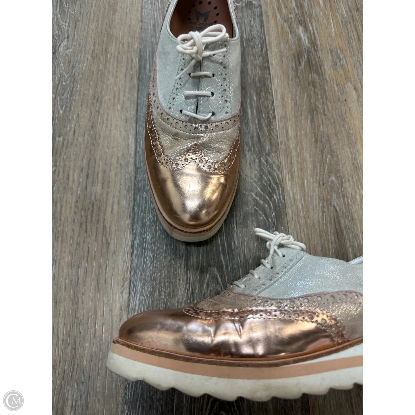 Shoes Flats By Mephisto In Rose Gold, Size: 8.5