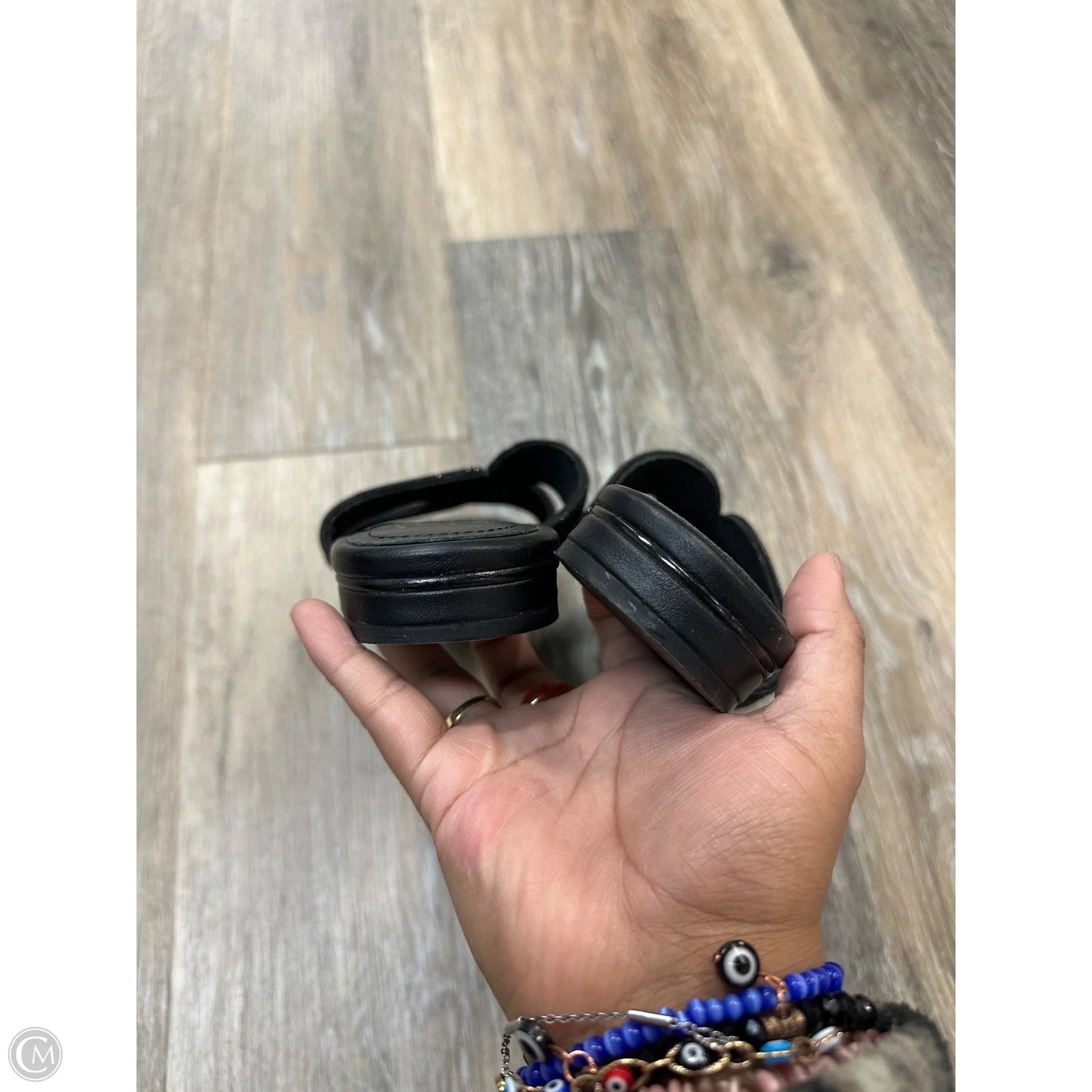 Sandals Flats By Bibi Lou In Black, Size: 7.5