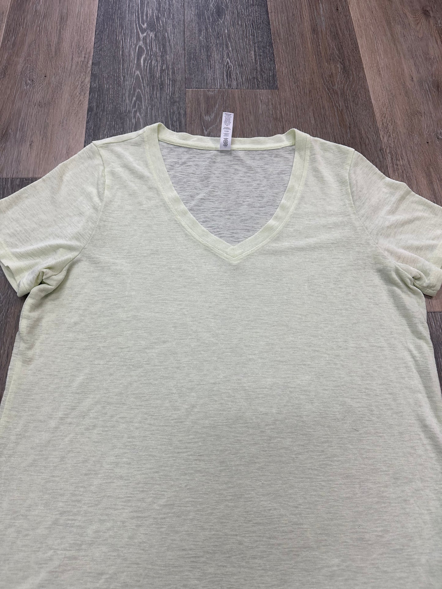 Athletic Top Short Sleeve By Athleta  Size: L