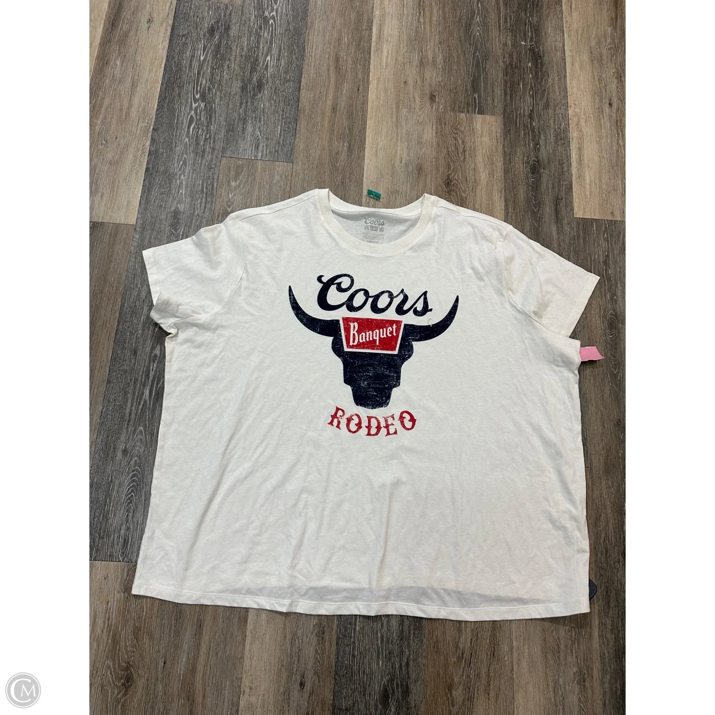 Top Short Sleeve By Coors Banquet In White, Size: 4x