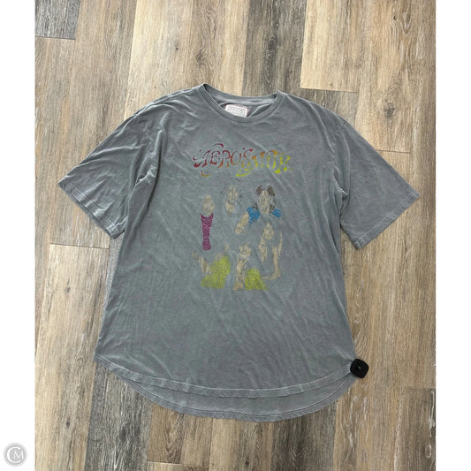 Top Short Sleeve By People of Leisure In Grey, Size: Osfm