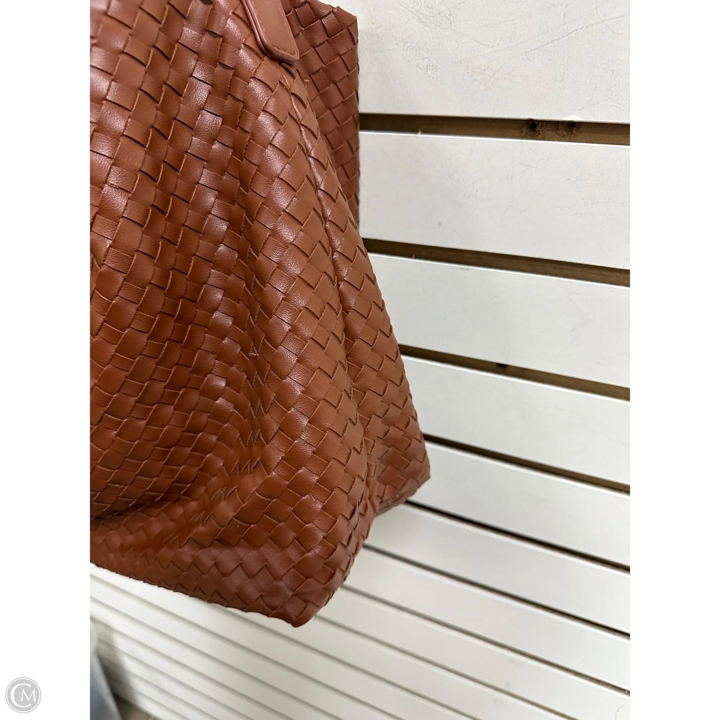 Tote By Clothes Mentor, Size: Large