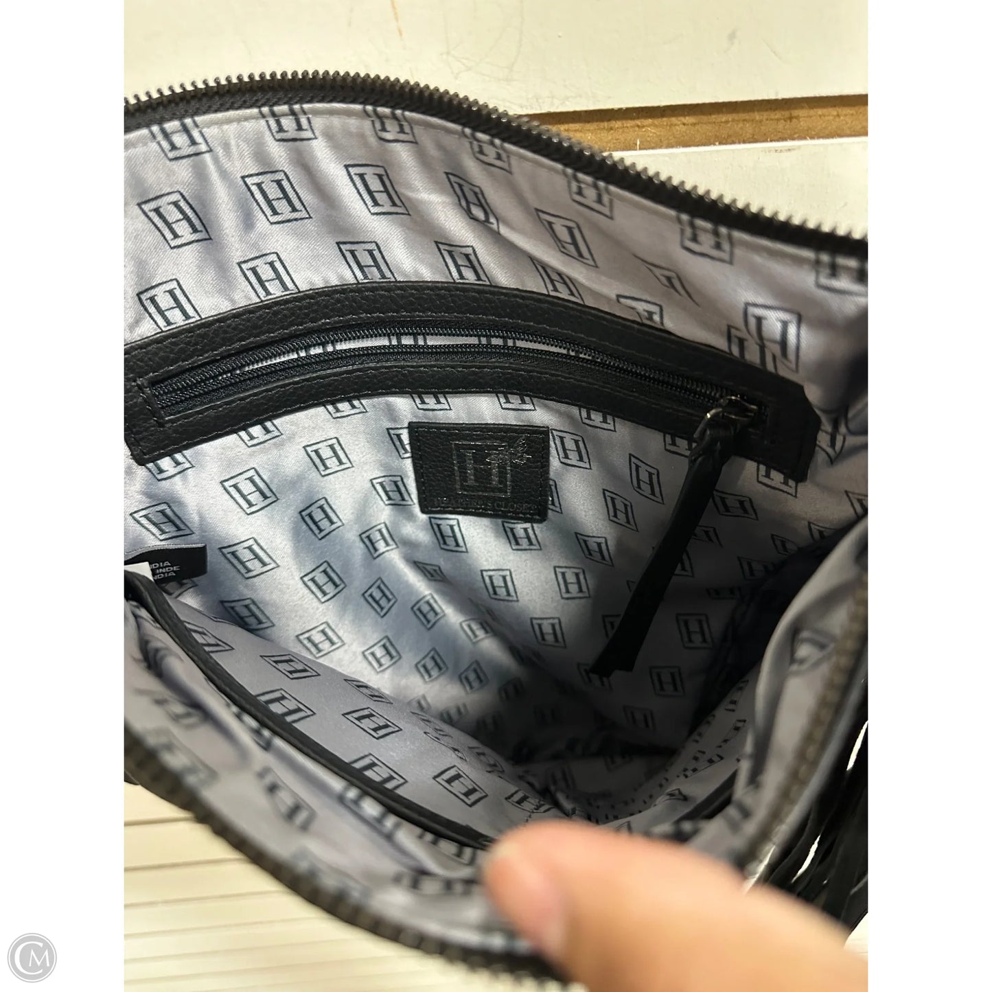 Handbag Leather By Heathers Closet, Size: Medium