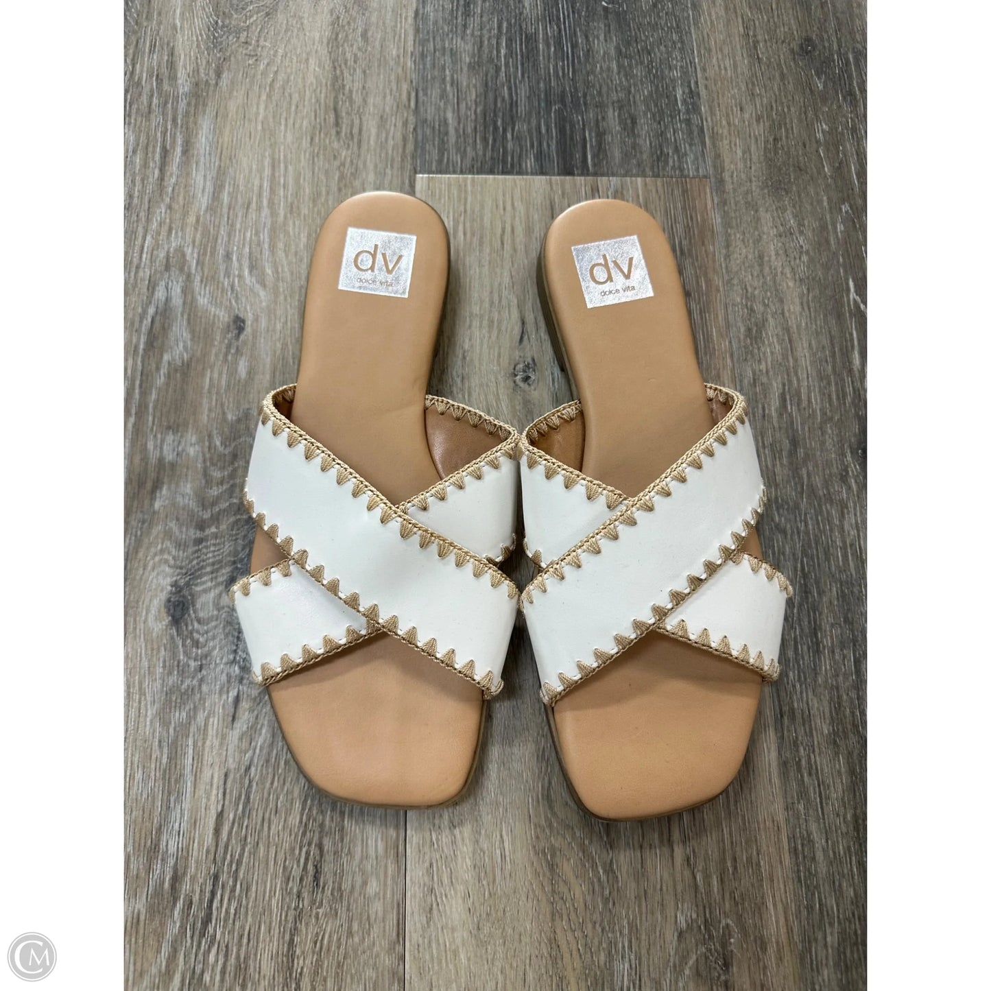 Sandals Flats By Dolce Vita In White, Size: 9.5