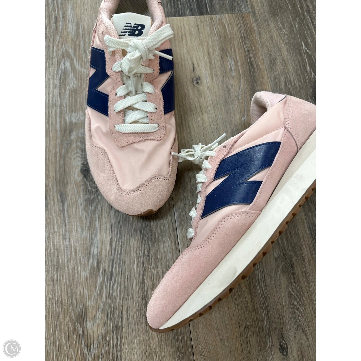 -Shoes Athletic By New Balance In Pink, Size: 9.5