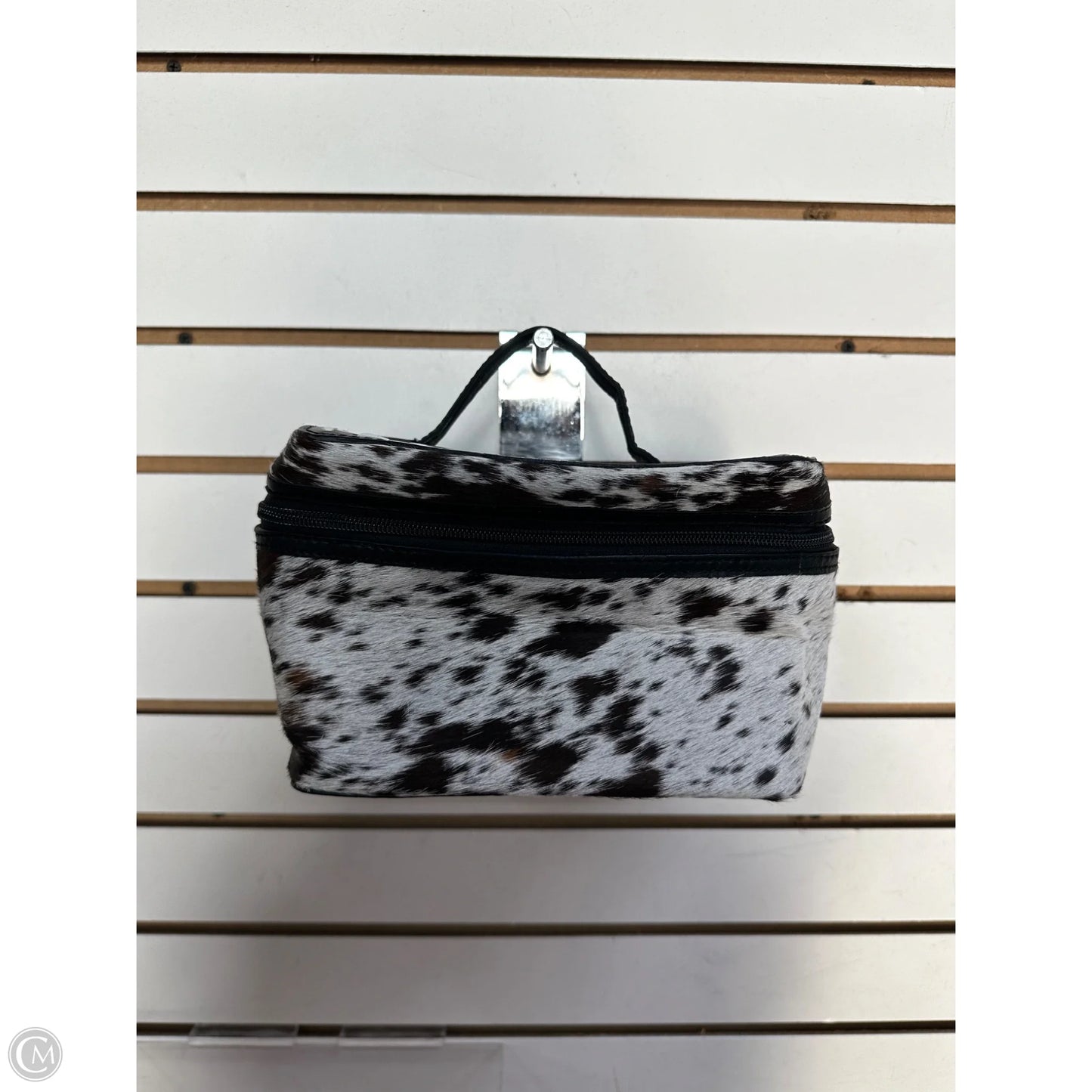 Makeup Bag Leather By Cmc, Size: Medium