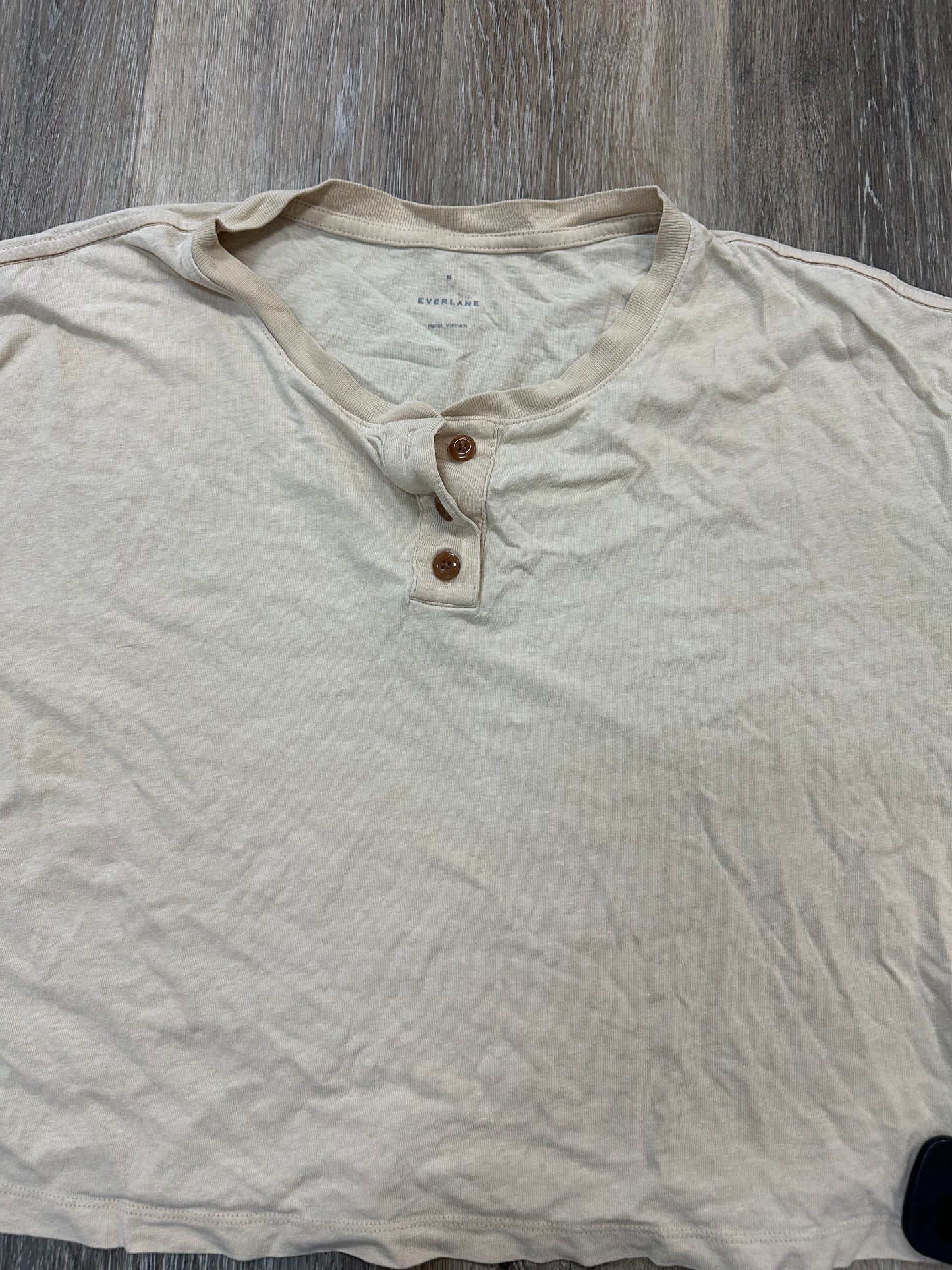 Top Short Sleeve By Everlane In Tan, Size: M