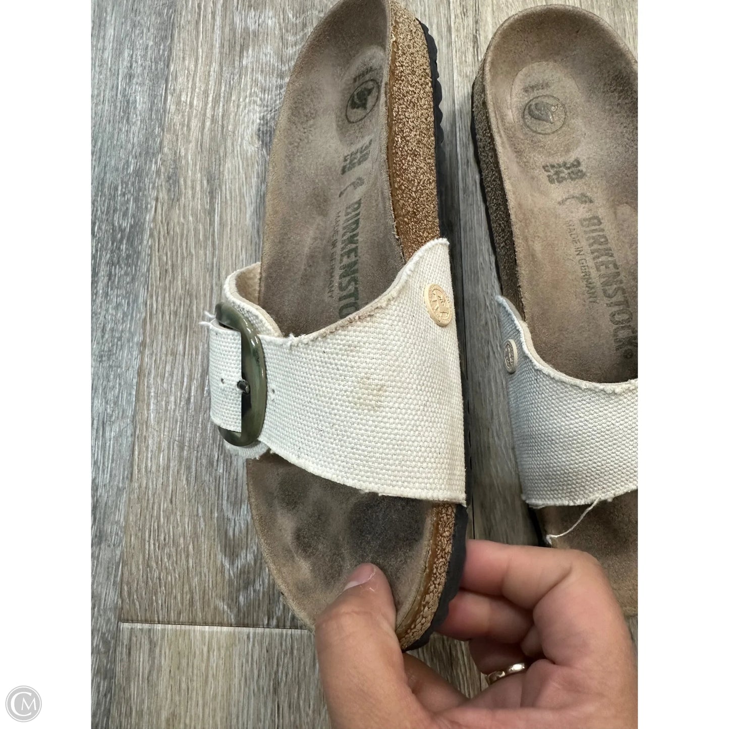 Sandals Flats By Birkenstock In Tan, Size: 7.5