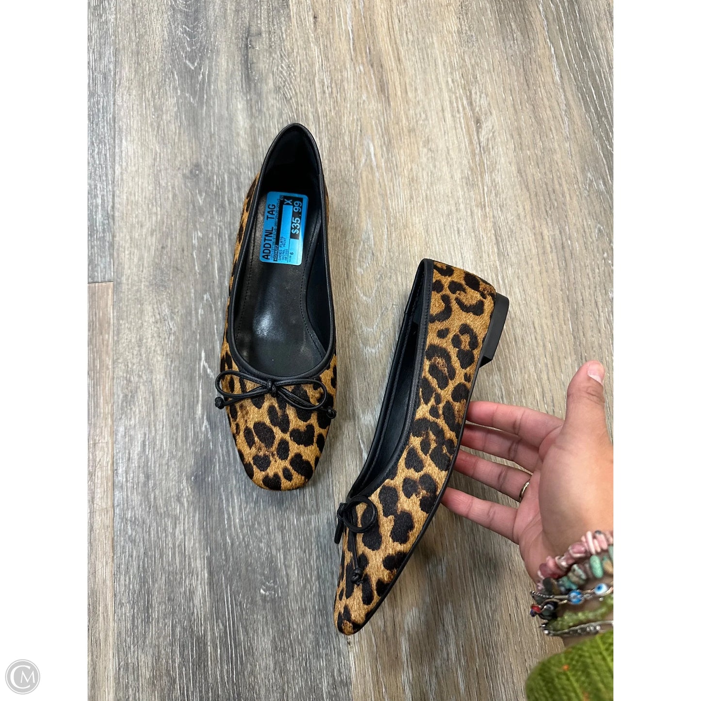 Shoes Flats By Schutz In Animal Print, Size: 6