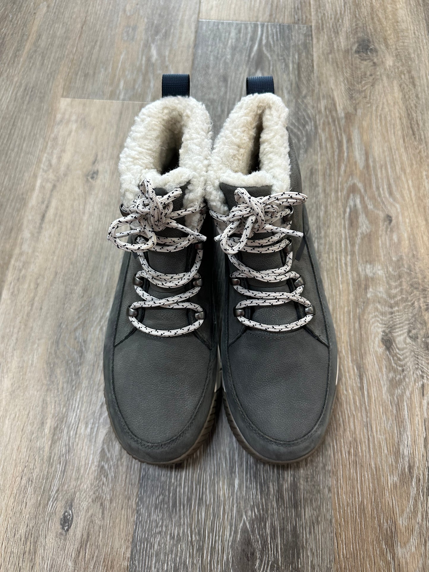 Boots Snow By The North Face In Grey, Size: 8