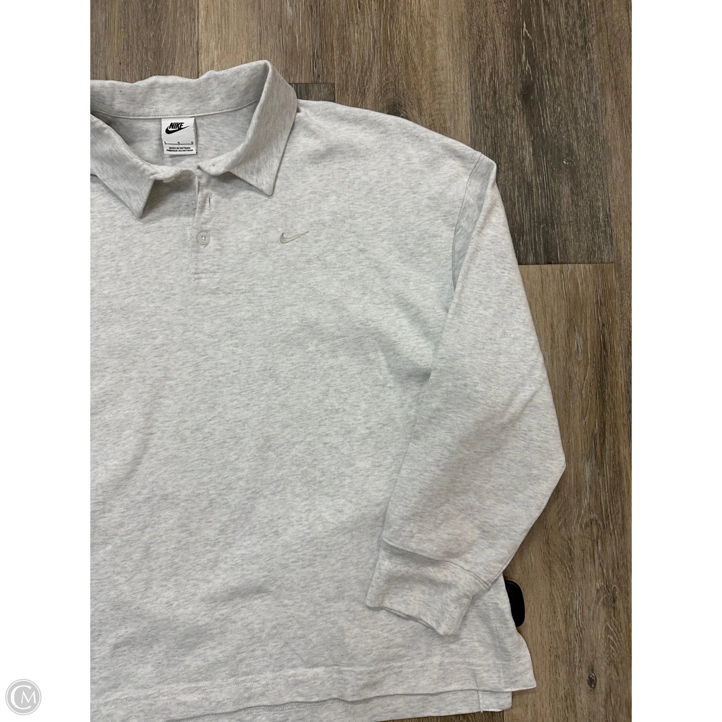 Athletic Top Long Sleeve Collar By Nike In Grey, Size: L