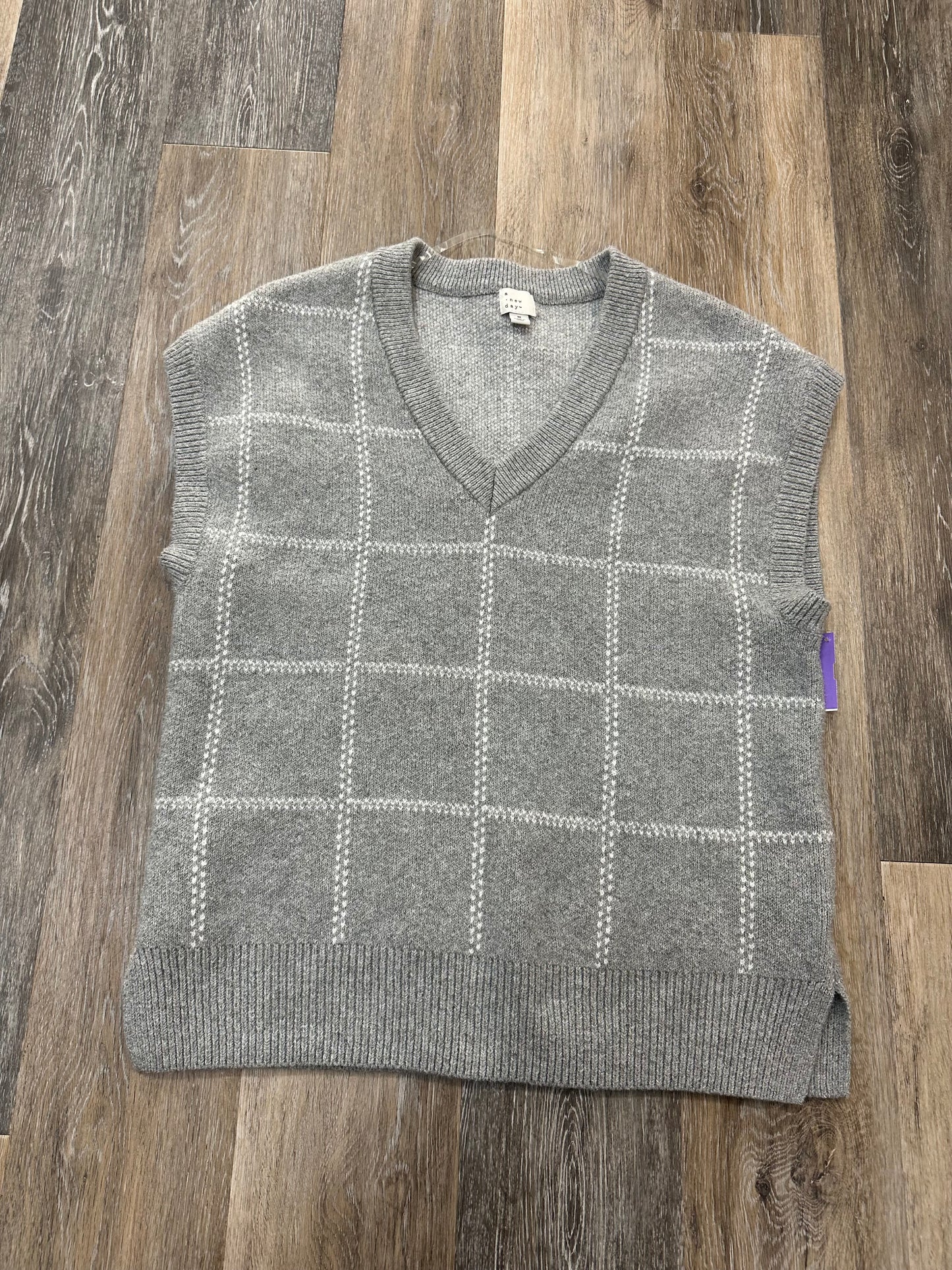 Vest Sweater By A New Day In Grey, Size: M