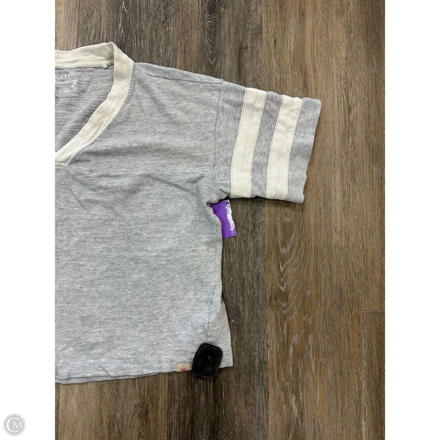 Top Short Sleeve By Faherty In Grey, Size: S