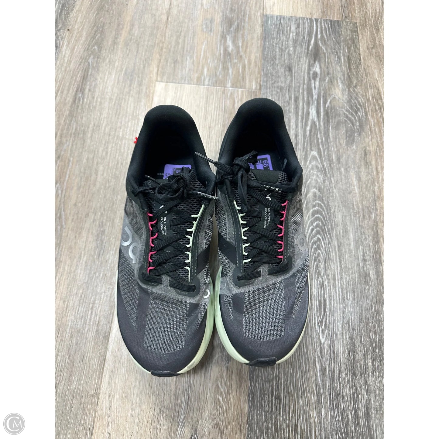 Shoes Athletic By On Cloud In Black & Green, Size: 8