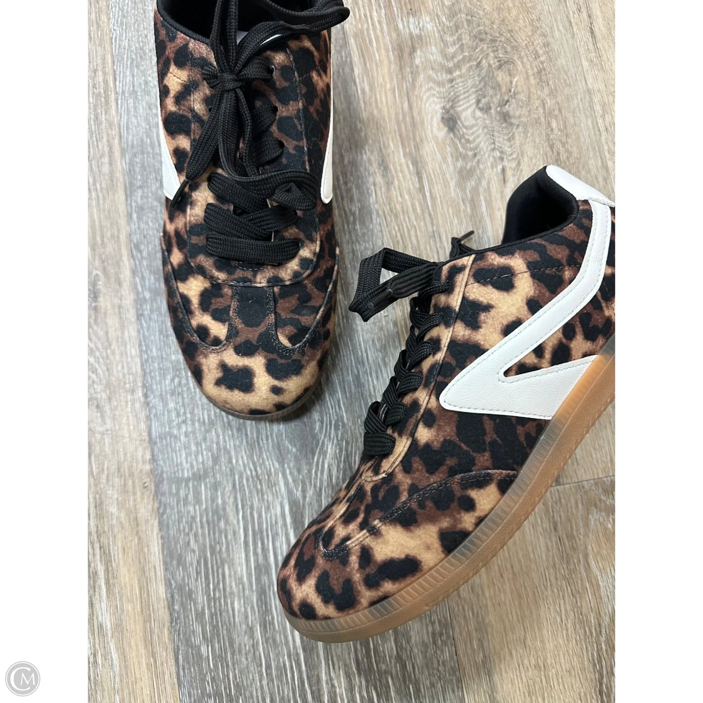 Shoes Sneakers By Dolce Vita In Animal Print, Size: 8.5
