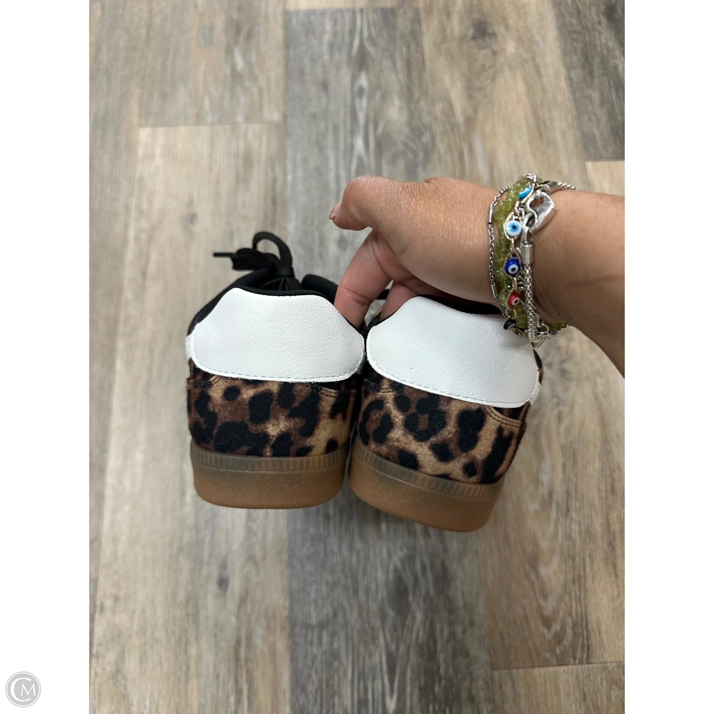 Shoes Sneakers By Dolce Vita In Animal Print, Size: 8.5