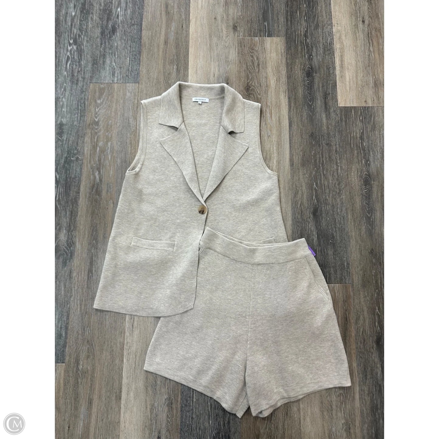 -Shorts Set By Crescent In Cream, Size: S